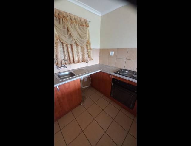 2 BEDROOM APARTMENT FOR SALE IN GREENHILLS EXT 3